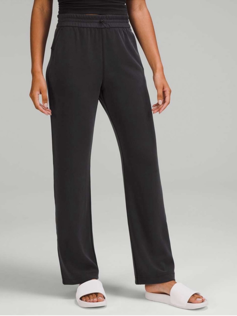 Lululemon Softstreme High-Rise Pant Size 10 Black